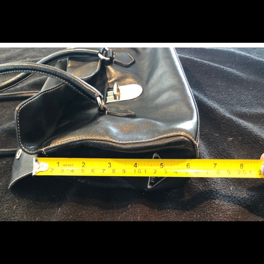 Prada Handbag from Milano Cert of Auth see photo - Picture 15 of 16